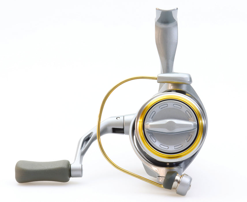 OKUMA AVENGER SPIN REEL